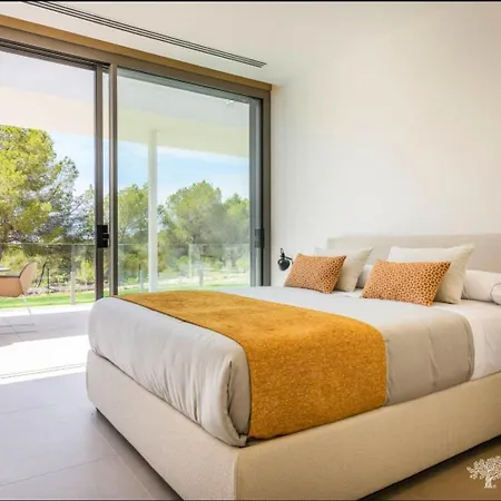 Lima 18, Colinas Golf, 20m Heated Pool, Ev