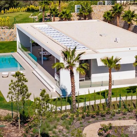 Lima 18, Colinas Golf, 20m Heated Pool, Ev